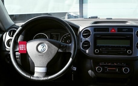 Volkswagen Tiguan I, 2010 год, 899 000 рублей, 21 фотография