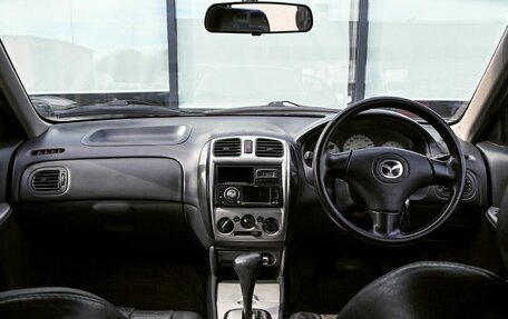 Mazda 323, 2003 год, 325 000 рублей, 17 фотография