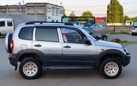 Chevrolet Niva I рестайлинг, 2004 год, 340 000 рублей, 10 фотография