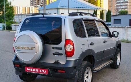 Chevrolet Niva I рестайлинг, 2004 год, 340 000 рублей, 7 фотография