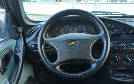 Chevrolet Niva I рестайлинг, 2004 год, 340 000 рублей, 14 фотография