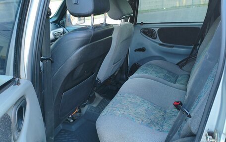 Chevrolet Niva I рестайлинг, 2004 год, 340 000 рублей, 20 фотография