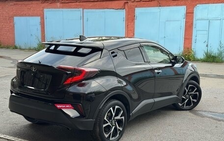 Toyota C-HR I рестайлинг, 2018 год, 2 080 000 рублей, 8 фотография