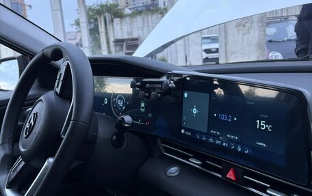 Hyundai Elantra, 2021 год, 1 630 000 рублей, 15 фотография