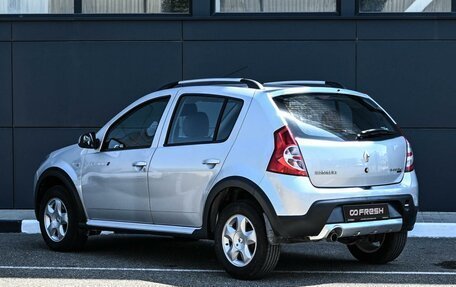 Renault Sandero I, 2014 год, 899 000 рублей, 2 фотография