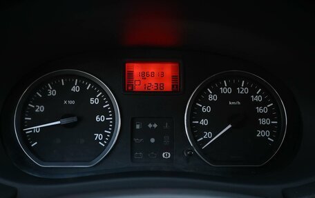 Renault Sandero I, 2014 год, 899 000 рублей, 14 фотография