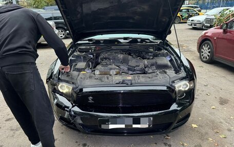 Ford Mustang VI рестайлинг, 2013 год, 1 500 000 рублей, 3 фотография