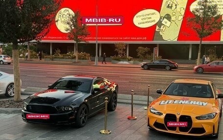 Ford Mustang VI рестайлинг, 2013 год, 1 500 000 рублей, 4 фотография