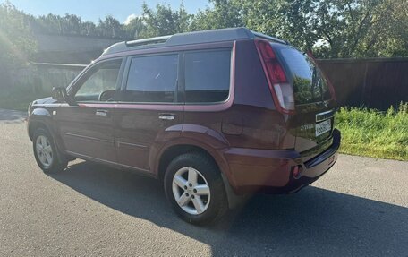 Nissan X-Trail, 2005 год, 650 000 рублей, 3 фотография