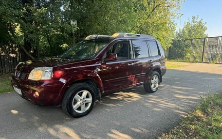Nissan X-Trail, 2005 год, 650 000 рублей, 10 фотография