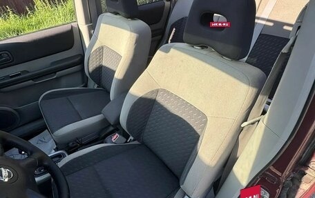 Nissan X-Trail, 2005 год, 650 000 рублей, 31 фотография