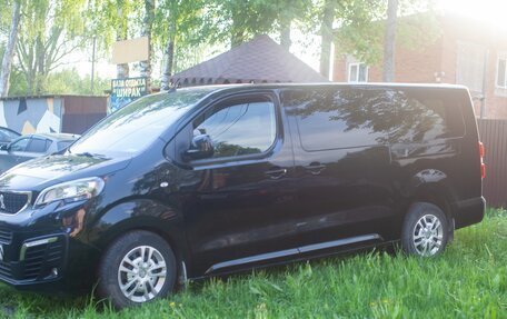 Peugeot Traveller I, 2020 год, 2 950 000 рублей, 4 фотография