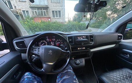 Peugeot Traveller I, 2020 год, 2 950 000 рублей, 6 фотография