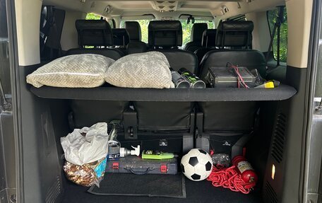 Peugeot Traveller I, 2020 год, 2 950 000 рублей, 7 фотография