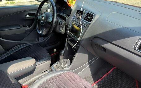 Volkswagen Polo VI (EU Market), 2011 год, 790 000 рублей, 10 фотография