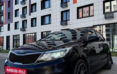 KIA Rio III рестайлинг, 2016 год, 930 000 рублей, 3 фотография