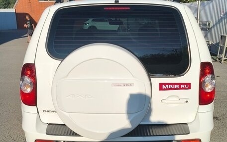 Chevrolet Niva I рестайлинг, 2013 год, 700 000 рублей, 2 фотография