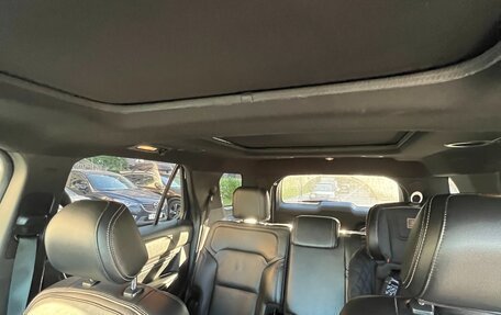 Ford Explorer VI, 2016 год, 2 890 000 рублей, 7 фотография