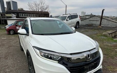 Honda Vezel, 2021 год, 2 400 000 рублей, 3 фотография