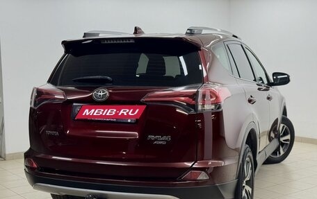 Toyota RAV4, 2018 год, 2 198 000 рублей, 6 фотография