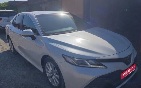 Toyota Camry, 2018 год, 3 490 000 рублей, 1 фотография