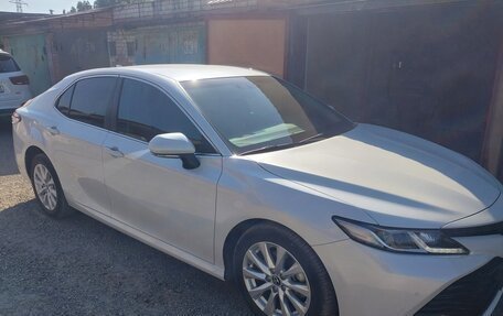 Toyota Camry, 2018 год, 3 490 000 рублей, 5 фотография