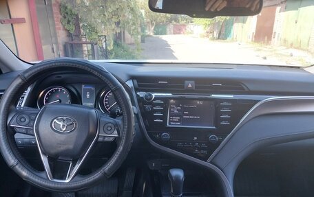 Toyota Camry, 2018 год, 3 490 000 рублей, 17 фотография