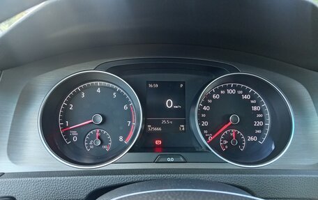 Volkswagen Golf VII, 2013 год, 900 000 рублей, 11 фотография