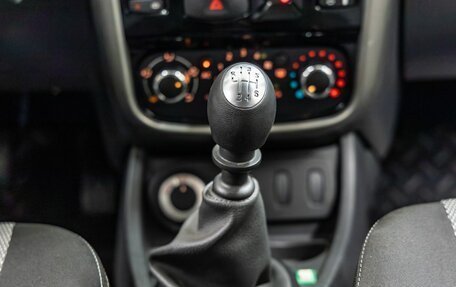 Renault Duster I рестайлинг, 2014 год, 999 000 рублей, 21 фотография