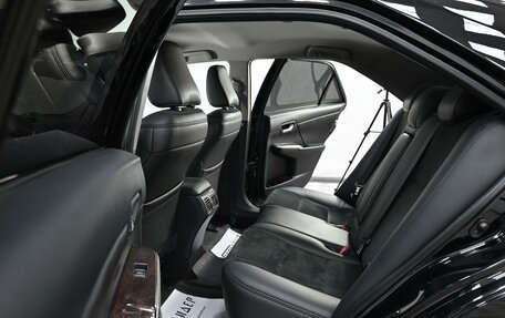 Toyota Camry, 2017 год, 1 825 000 рублей, 14 фотография