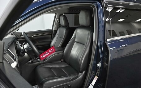Toyota Highlander III, 2014 год, 2 335 000 рублей, 15 фотография