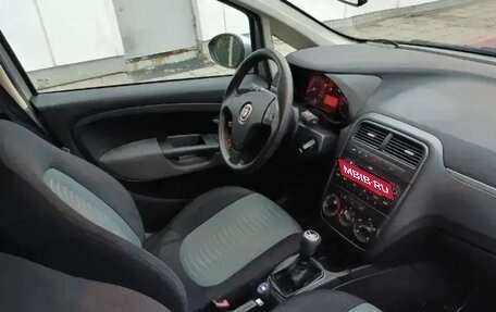 Fiat Punto III Punto Evo рестайлинг, 2008 год, 310 000 рублей, 8 фотография