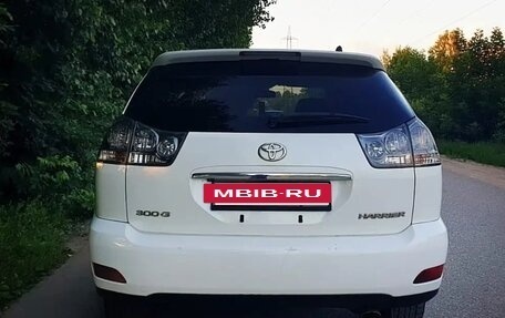 Toyota Harrier, 2003 год, 1 080 000 рублей, 9 фотография