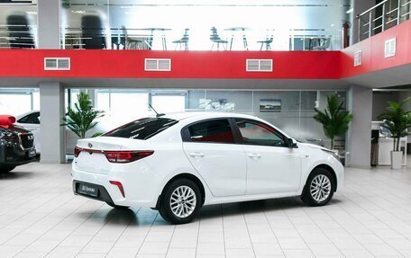 KIA Rio IV, 2018 год, 1 190 000 рублей, 2 фотография