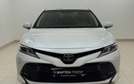 Toyota Camry, 2019 год, 2 720 000 рублей, 2 фотография
