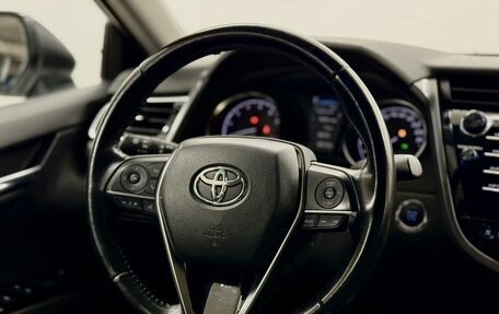 Toyota Camry, 2019 год, 2 720 000 рублей, 18 фотография
