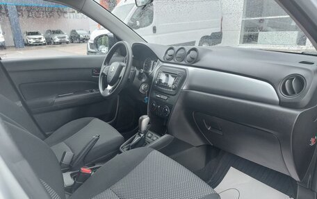 Suzuki Vitara II рестайлинг, 2015 год, 1 450 000 рублей, 30 фотография