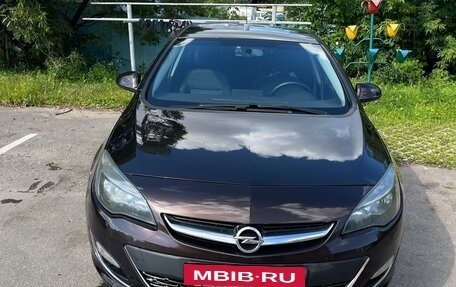 Opel Astra J, 2014 год, 800 000 рублей, 3 фотография