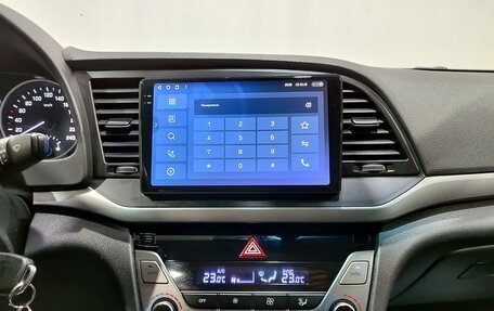 Hyundai Elantra VI рестайлинг, 2018 год, 1 300 000 рублей, 16 фотография