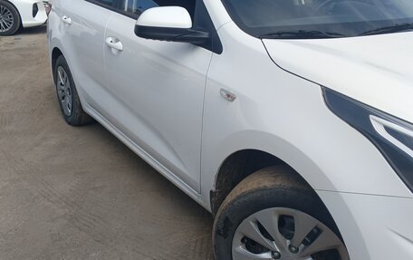 KIA Rio IV, 2021 год, 1 050 000 рублей, 3 фотография