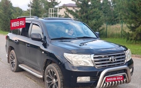 Toyota Land Cruiser 200, 2008 год, 2 790 000 рублей, 4 фотография
