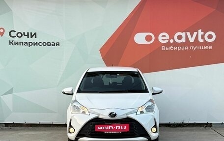 Toyota Vitz, 2019 год, 1 400 000 рублей, 2 фотография
