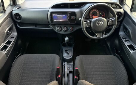 Toyota Vitz, 2019 год, 1 400 000 рублей, 9 фотография