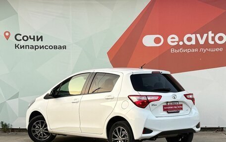 Toyota Vitz, 2019 год, 1 400 000 рублей, 8 фотография