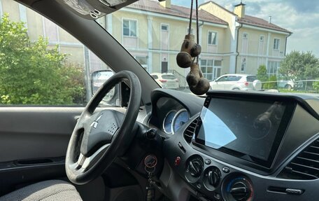 Mitsubishi L200 IV рестайлинг, 2008 год, 1 850 000 рублей, 9 фотография