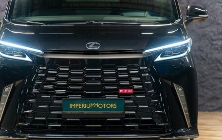 Lexus LM, 2026 год, 18 990 000 рублей, 3 фотография