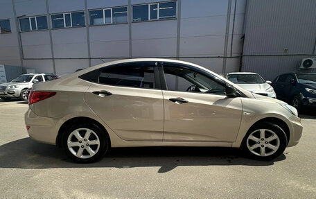 Hyundai Solaris II рестайлинг, 2013 год, 845 000 рублей, 4 фотография