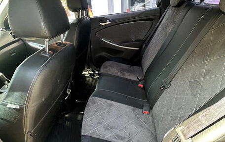 Hyundai Solaris II рестайлинг, 2013 год, 845 000 рублей, 15 фотография