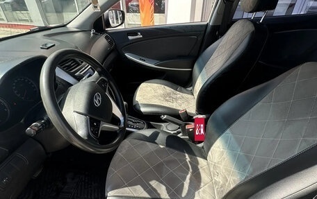 Hyundai Solaris II рестайлинг, 2013 год, 845 000 рублей, 17 фотография
