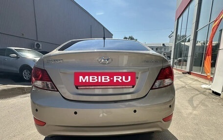 Hyundai Solaris II рестайлинг, 2013 год, 845 000 рублей, 11 фотография